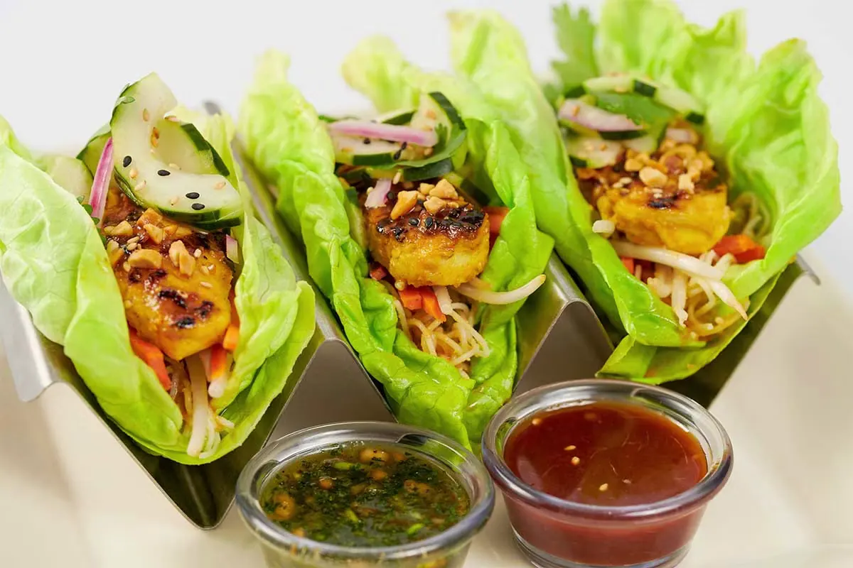 SkinnyLicious Chicken Soft Tacos